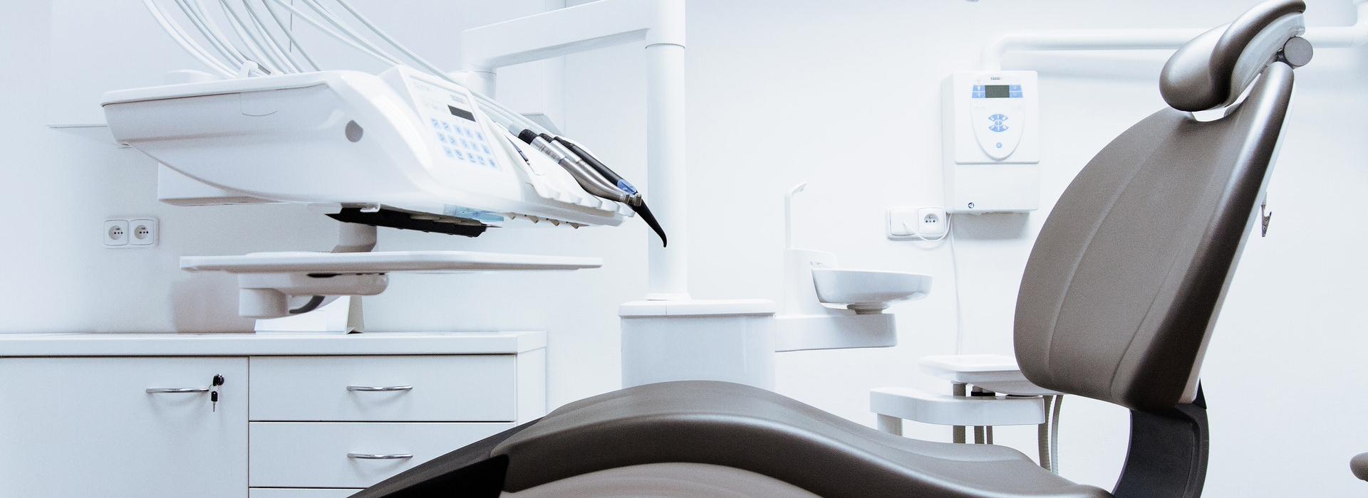 Dr Vasanth Dental Clinic Slider Image 1