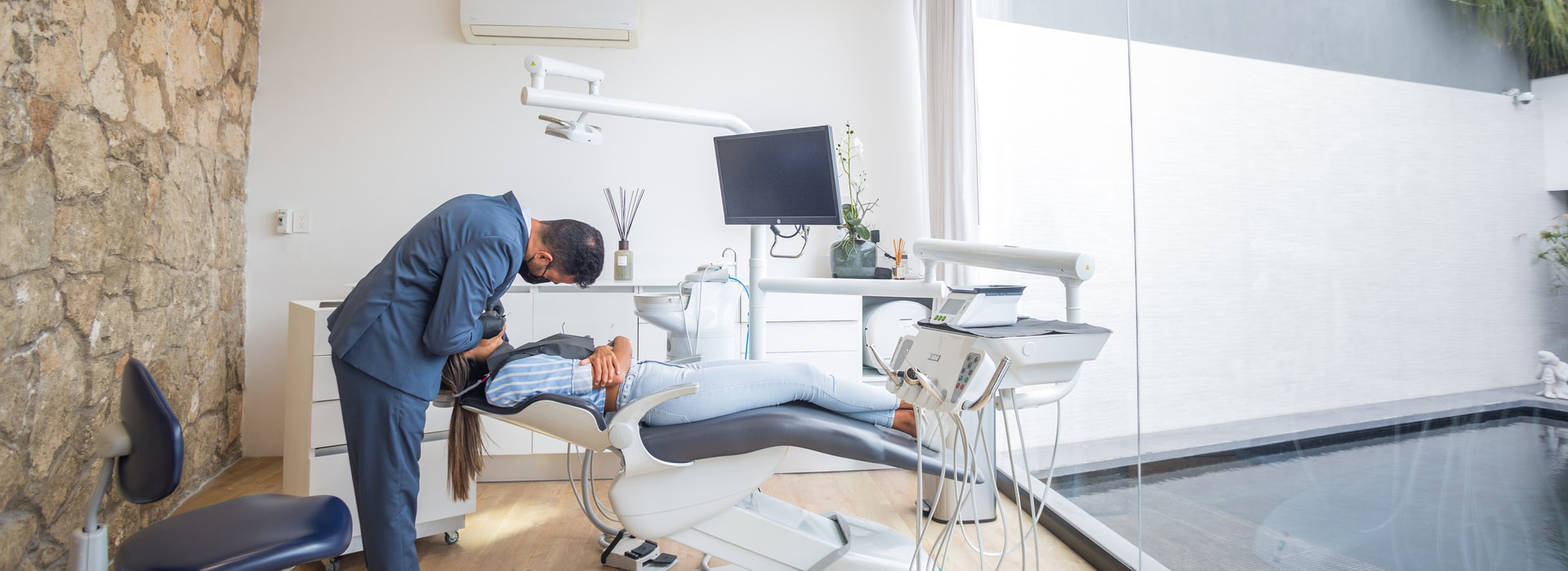 Dr. Vasanth's Dental Clinic treatment room and care in KK Nagar Chennai